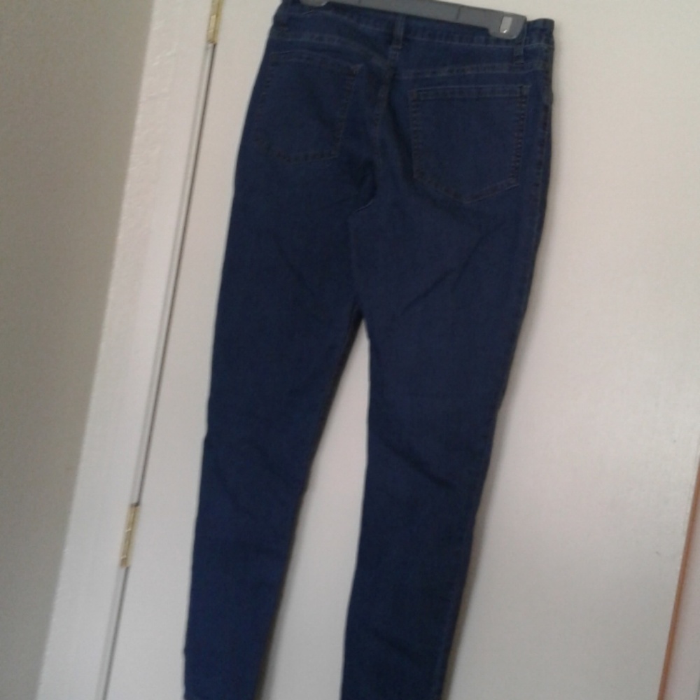 Jeans - Picture 2 of 2